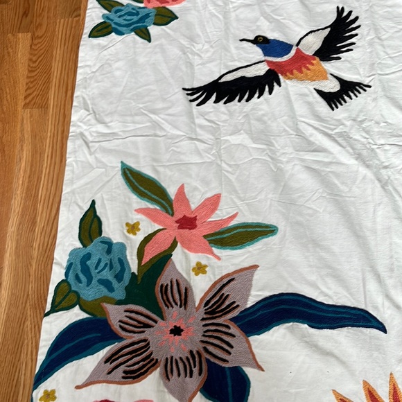 New Anthropologie Soaring Starlings Curtain 50 x 63 Single Panel - Picture 6 of 16